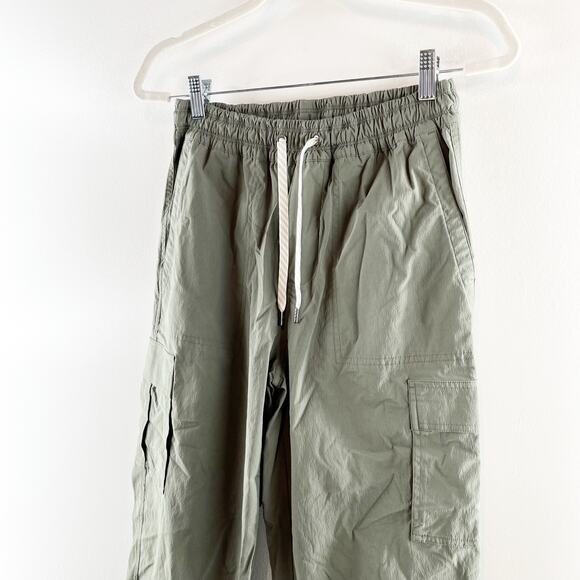 Vuori Elastic Waist Birch Cargo Jogger Pants Olive Green Small - Picture 8 of 10